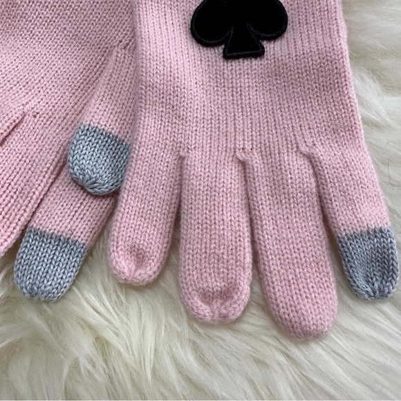 NEW Kate Spade New York Flocked Spade Gloves Pink Touchscreen friendly - Picture 2 of 5
